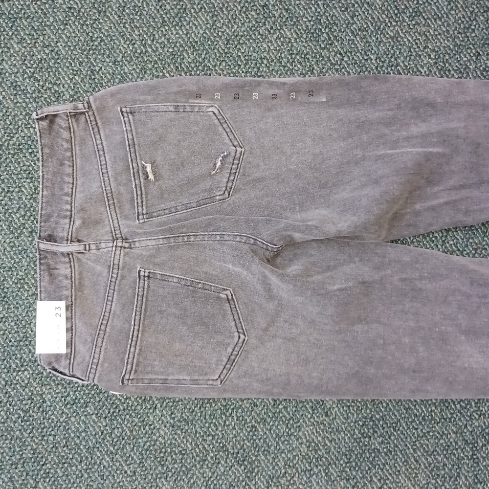 PacSun Los Angeles Faded Black Ripped Mom Jean Size 23 distressed new with tags - Picture 11 of 17